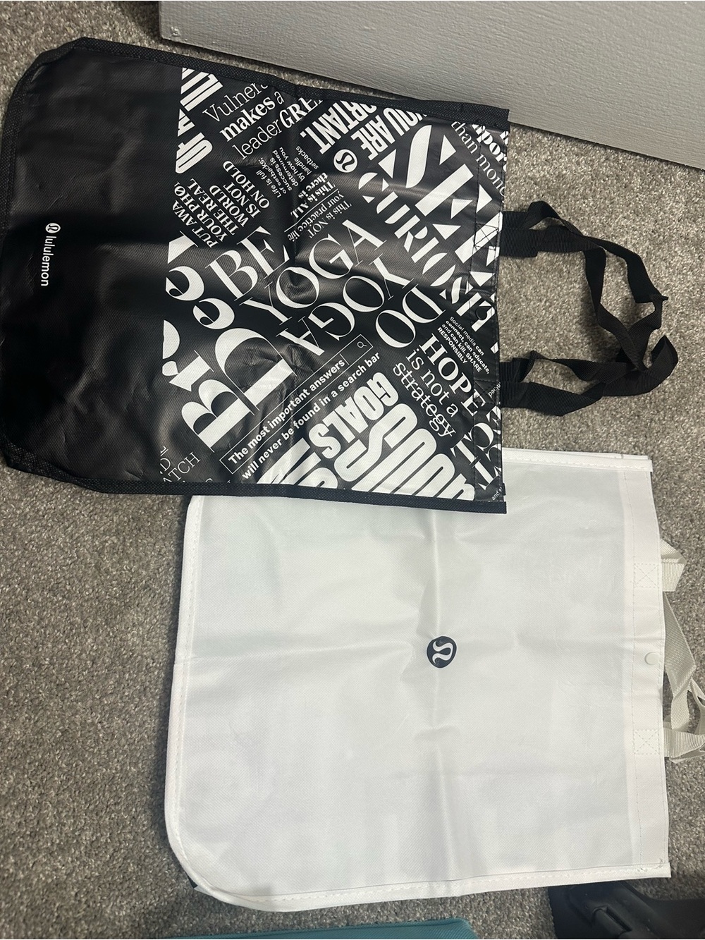 lululemon athletica Black & White Graphic Tote Set